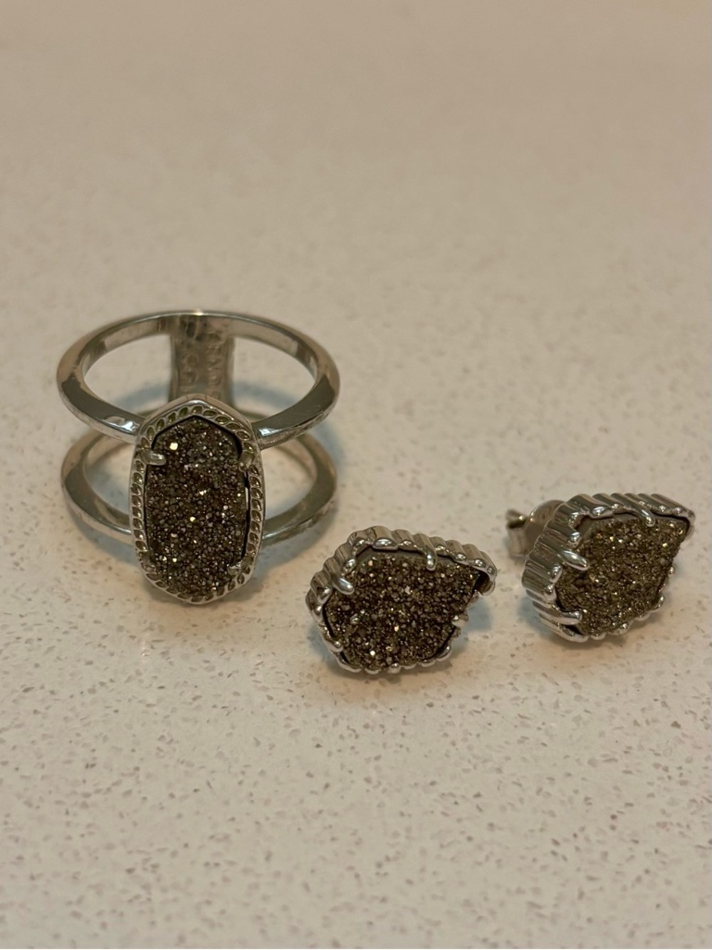 Kendra Scott Silver Druzy Ring (size 7) and Stud Earrings Set